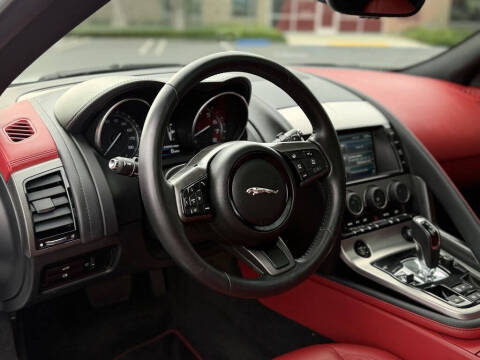 2015 Jaguar F-TYPE