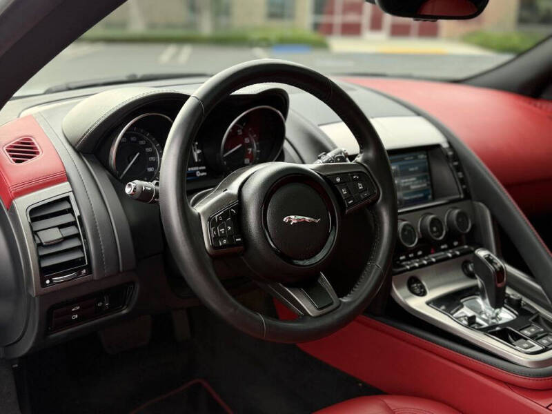 2015 Jaguar F-TYPE