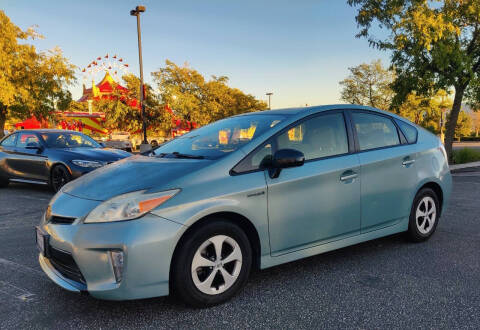 2014 Toyota Prius Three
