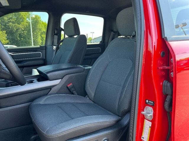 2023 RAM 1500 34