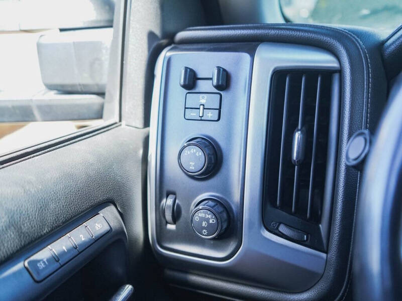 2017 GMC Sierra 3500HD