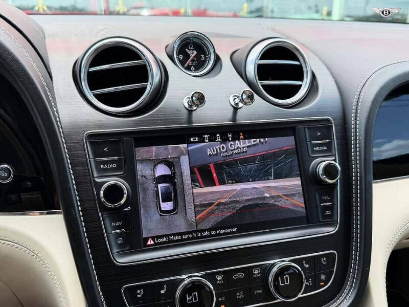 2019 Bentley Bentayga V8