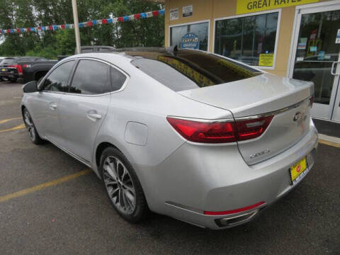 2018 Kia Cadenza Technology