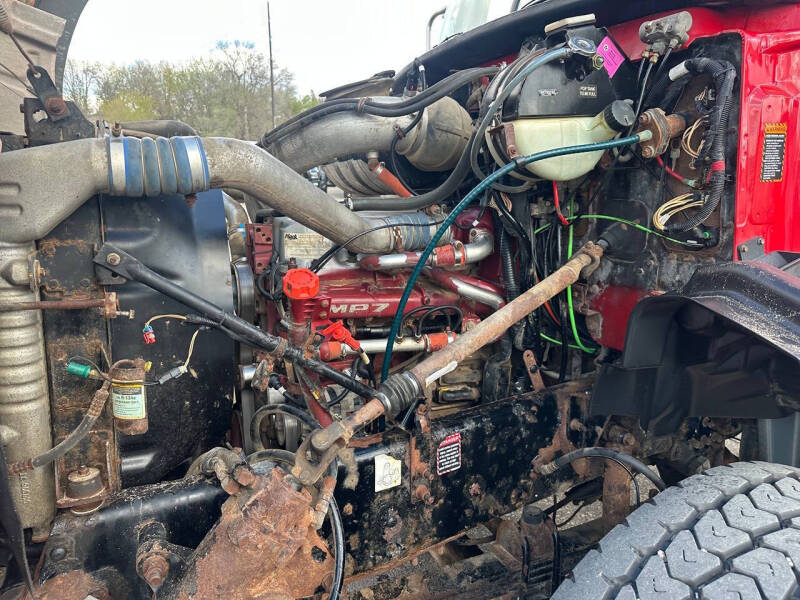 2007 Mack Granite