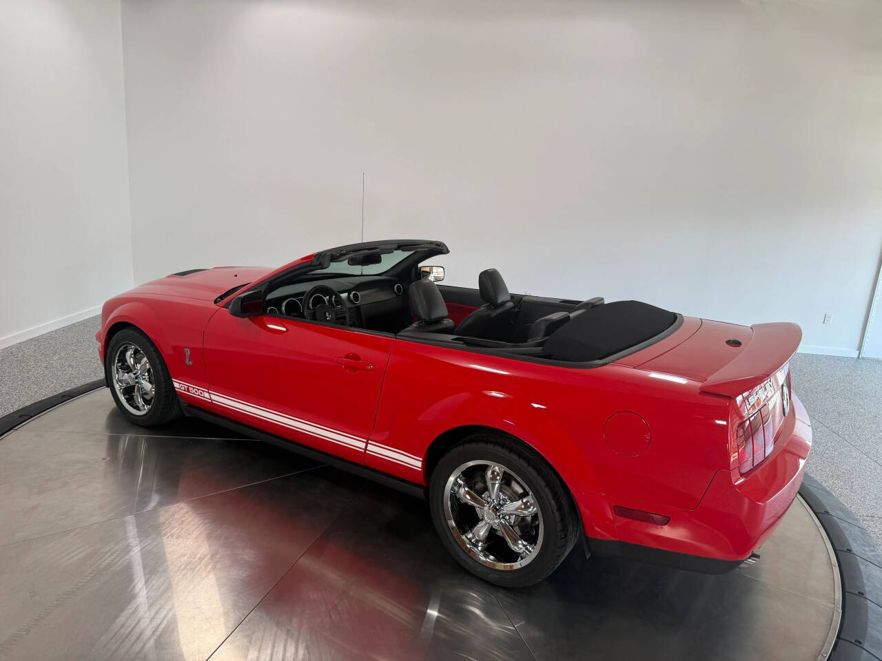 2007 Ford Shelby GT500 11