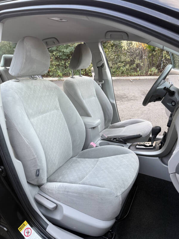 2009 Toyota Corolla LE