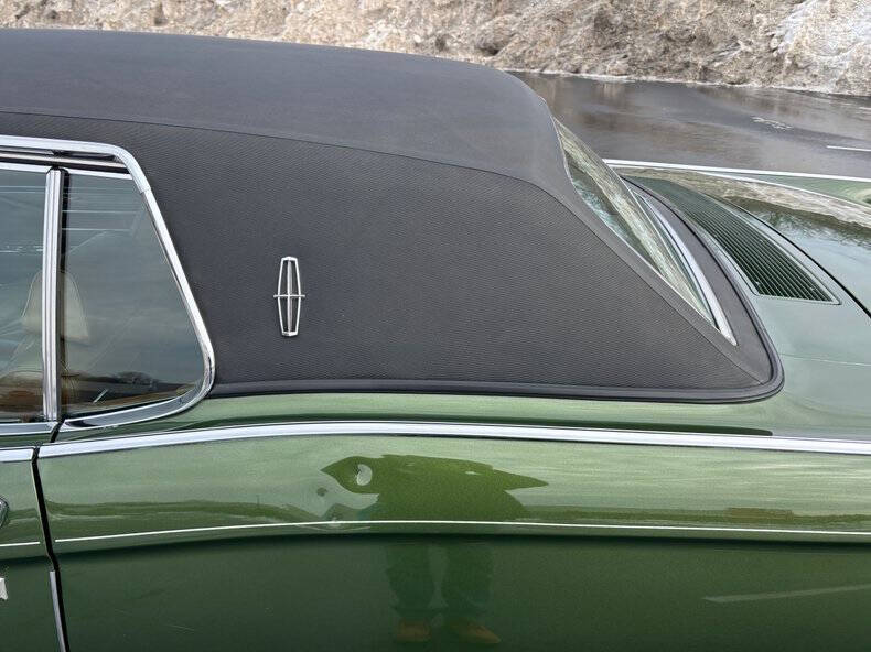 1971 Lincoln Continental