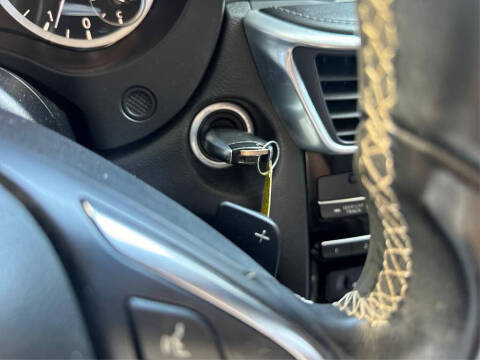 2018 Infiniti QX30 Luxury