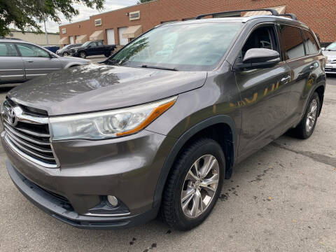 2015 Toyota Highlander for sale at Used Cars of Fairfax LLC in Woodbridge VA