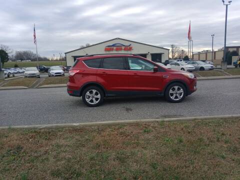 2014 Ford Escape for sale at DOUG'S AUTO SALES INC in Pleasant View TN