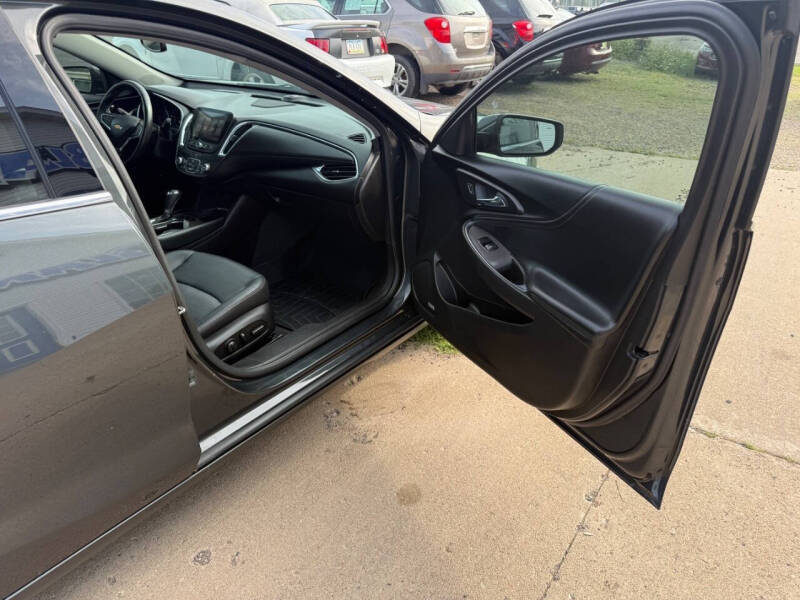 2017 Chevrolet Malibu LT