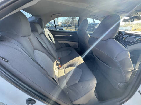 2018 Toyota Camry LE