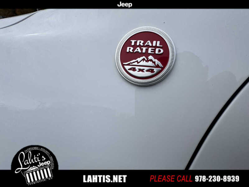 2022 Jeep Cherokee Trailhawk