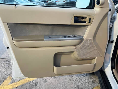 2011 Ford Escape XLT