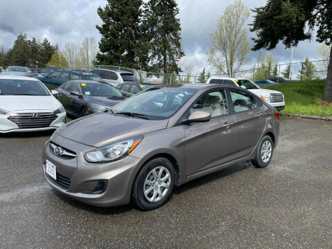 2013 Hyundai Accent for sale at King Crown Auto Sales LLC in Federal Way WA