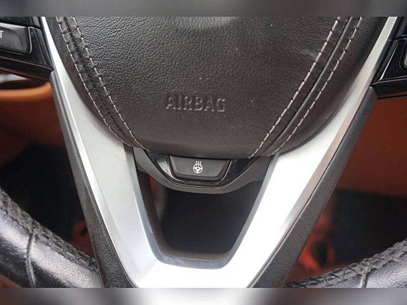 2017 BMW 5 Series 540i