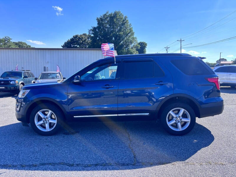 2017 Ford Explorer XLT