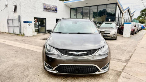 2018 Chrysler Pacifica Touring L
