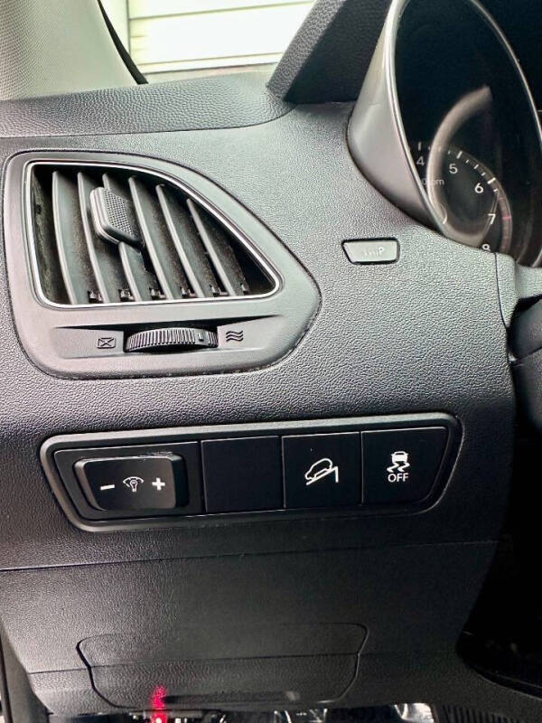 2011 Hyundai Tucson GLS