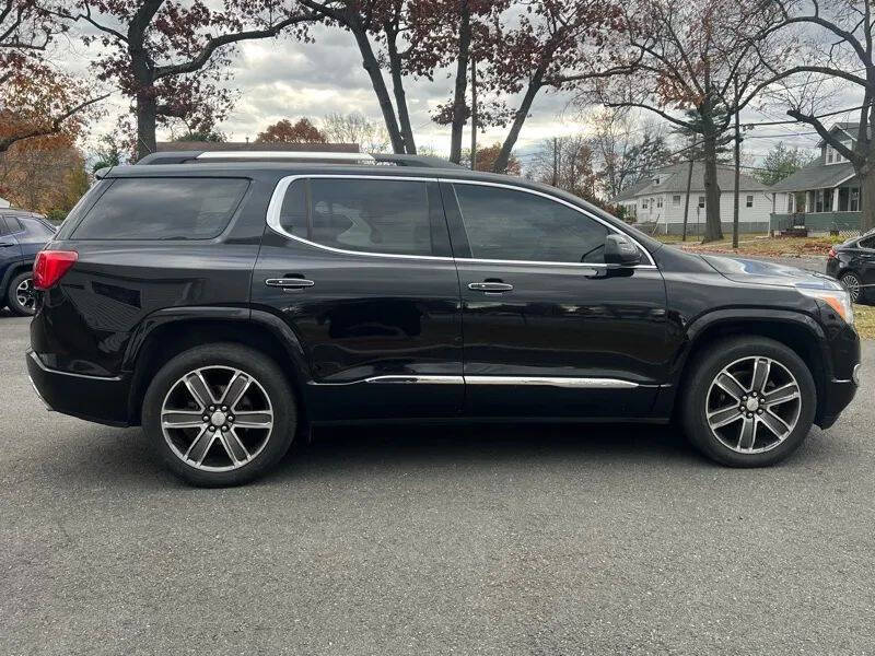 2017 GMC Acadia Denali