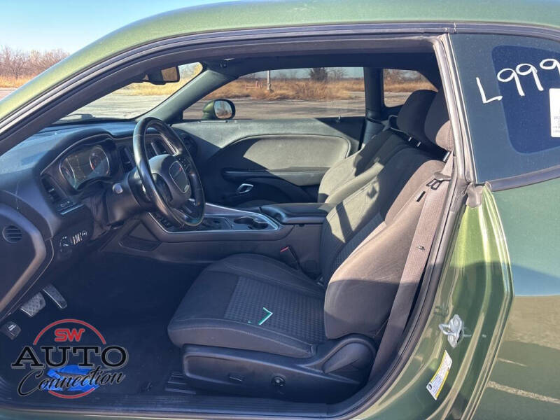 2019 Dodge Challenger SXT