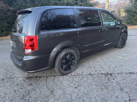 2015 Dodge Grand Caravan SE