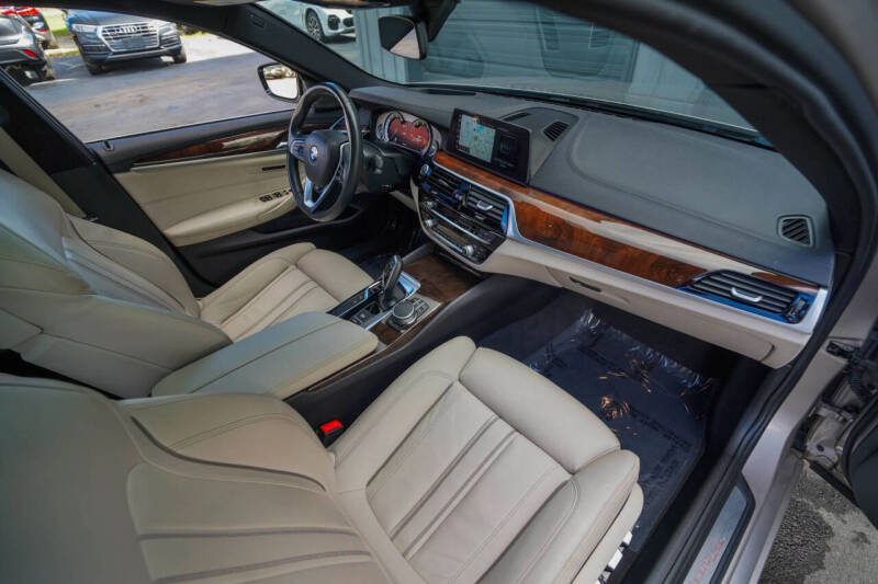 2017 BMW 5 Series 540i xDrive