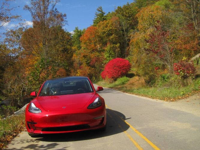 2022 Tesla Model 3