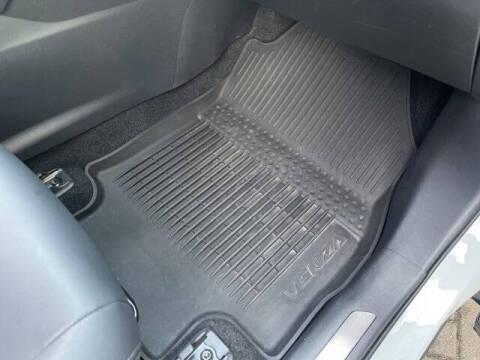 2023 Toyota Venza LE