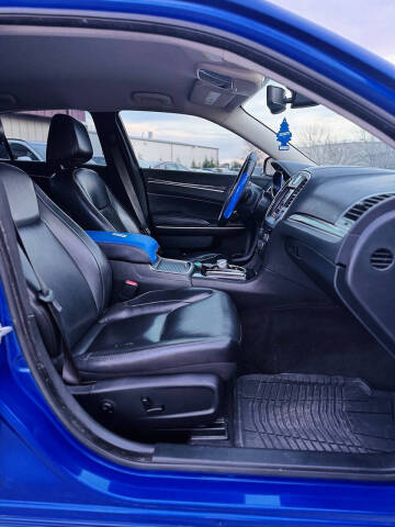 2018 Chrysler 300 Touring