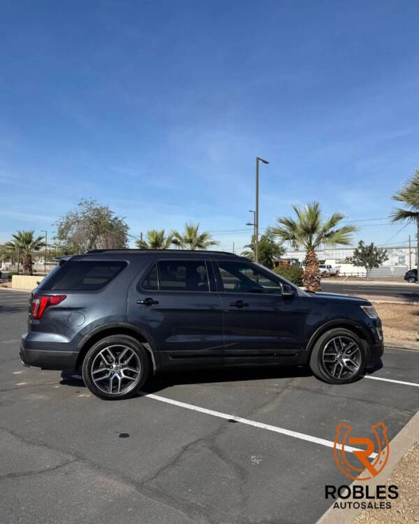 2017 Ford Explorer Sport