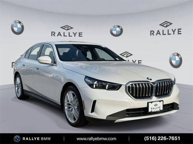 2025 BMW 5 Series 530i xDrive