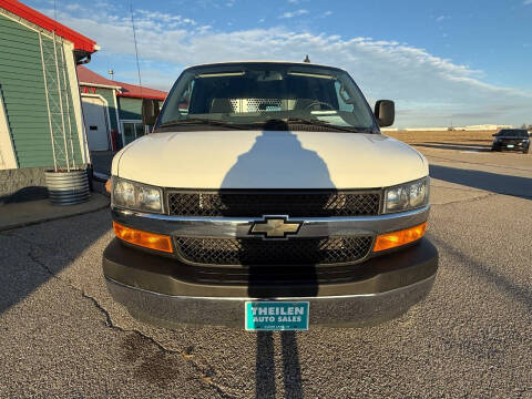 2022 Chevrolet Express 2500