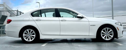 2016 BMW 5 Series 528i