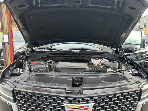 2022 Cadillac Escalade ESV Premium Luxury