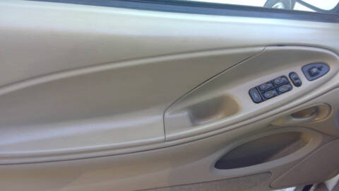 2000 Ford Mustang GT