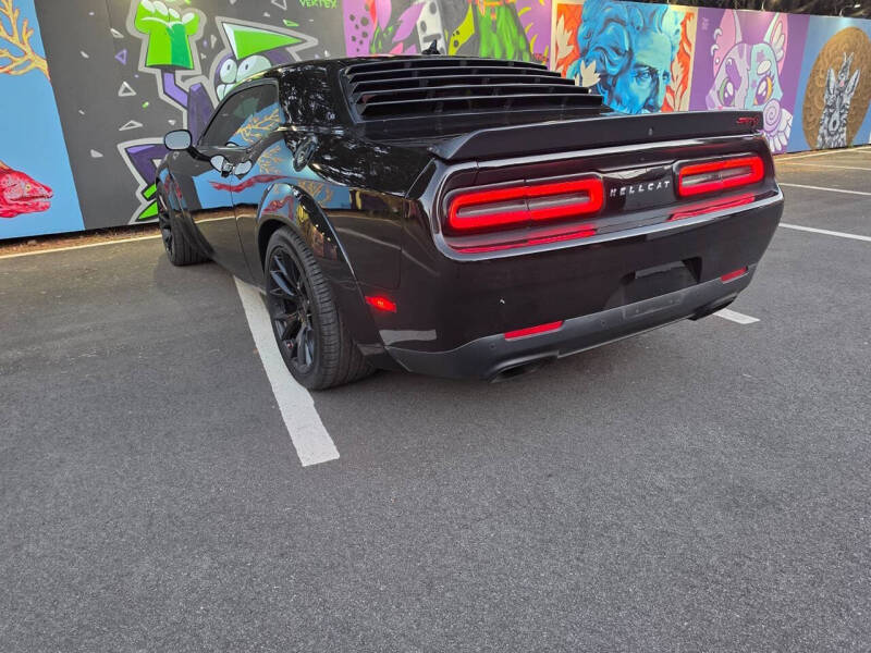 2016 Dodge Challenger SRT Hellcat