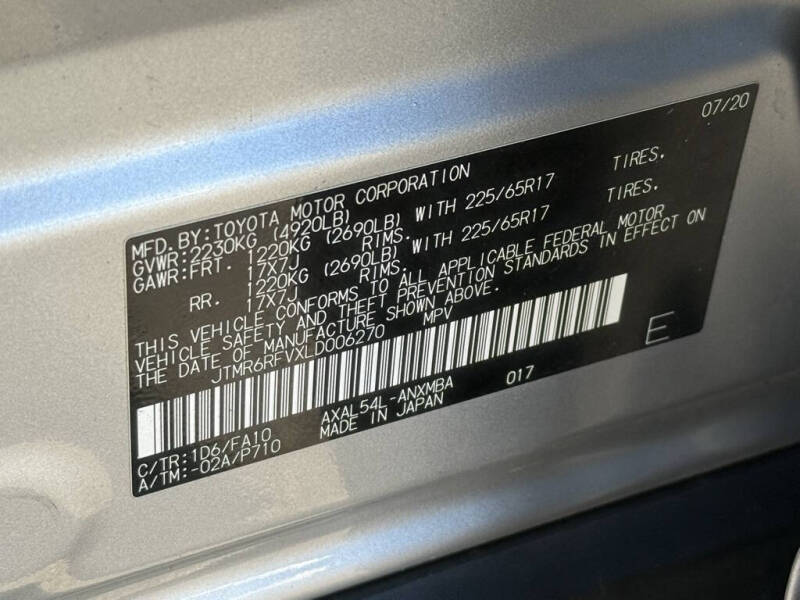 2020 Toyota RAV4 Hybrid XLE