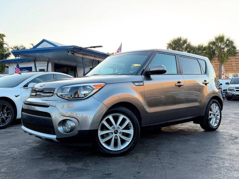 2019 Kia Soul +