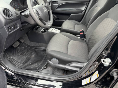 2024 Mitsubishi Mirage ES