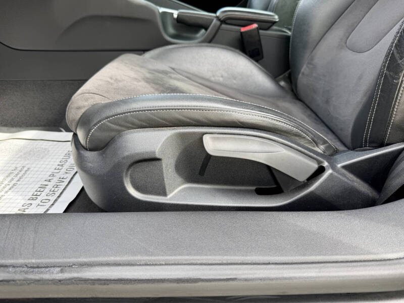 2010 Audi TTS 2.0T quattro Premium