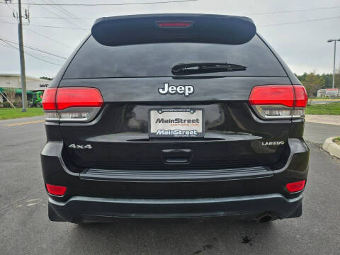 2015 Jeep Grand Cherokee Laredo