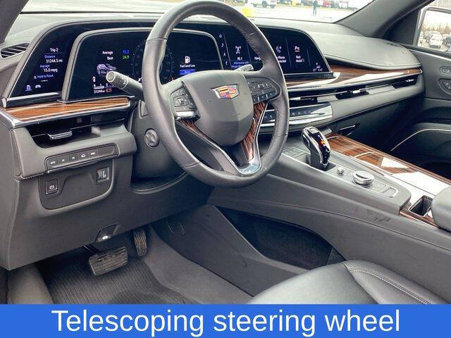 2023 Cadillac Escalade ESV Luxury