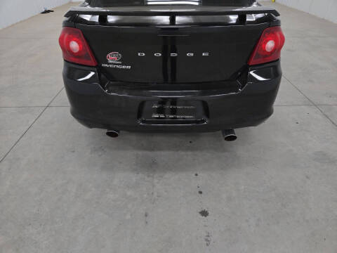 2012 Dodge Avenger SE V6