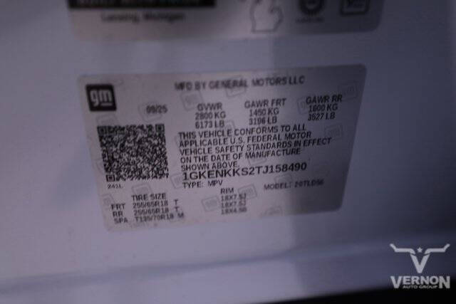 2026 GMC Acadia Elevation