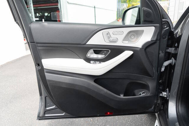 2023 Mercedes-Benz GLE 18