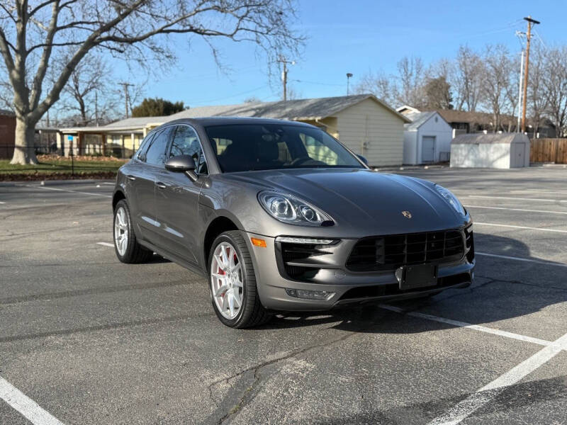 2015 Porsche Macan Turbo