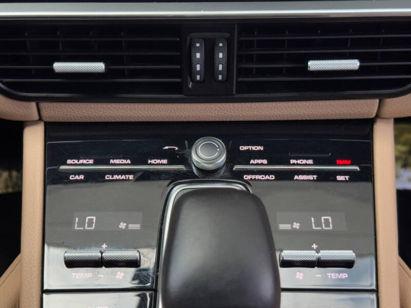 2022 Porsche Cayenne