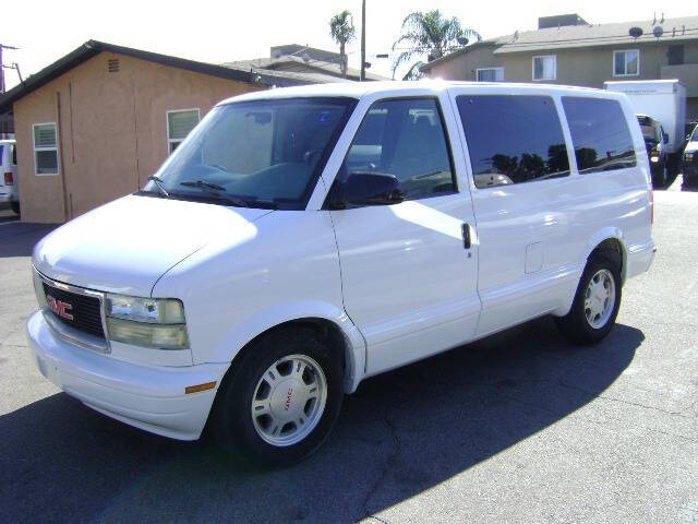 2005 GMC Safari SLE