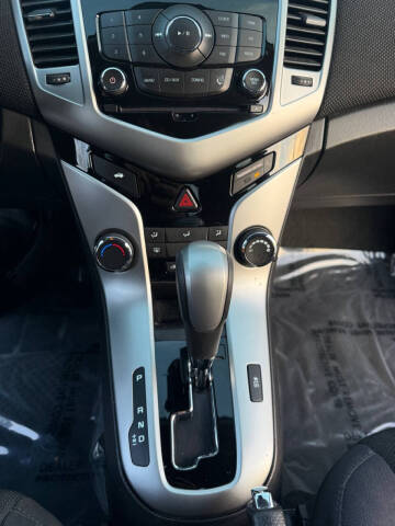 2015 Chevrolet Cruze 1LT Auto